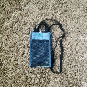 437. quilted side bag